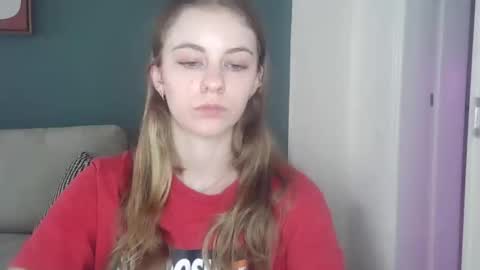 Snapshot of ariacreazy chatting on September 21, 3:16 pm AriaCreazy online show from September 21, 3:16 pm