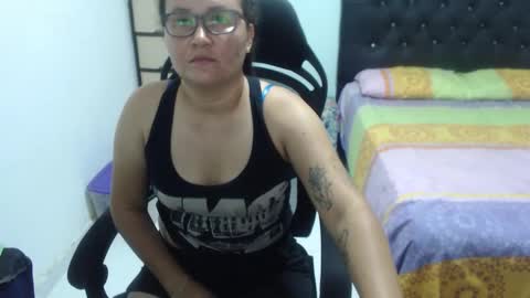 ...Ariana... online show from October 22, 6:09 pm