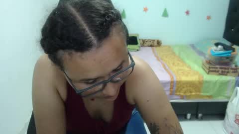 ...Ariana... online show from January 15, 4:43 pm