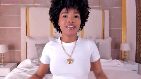 Aria Foster online show from November 8, 12:02 am