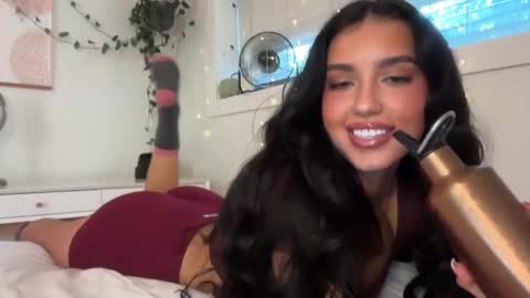 Snapshot of ariajackson chatting on October 8, 12:18 am Aria online show from October 8, 12:18 am