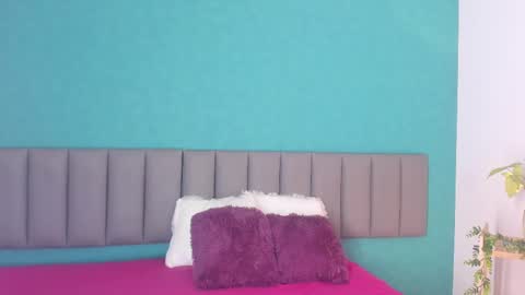      online show from September 18, 12:09 pm