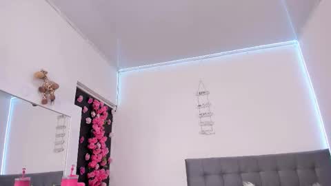 Ariana online show from March 17, 7:30 pm