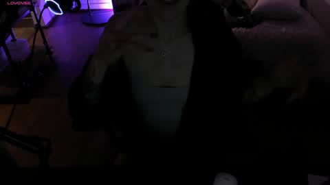 Snapshot of ariana_fitl chatting on February 4, 12:19 am DaniAri - dimension X at night NY time online show from February 4, 12:19 am