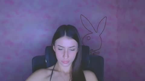Snapshot of ariana_muur chatting on September 25, 5:36 am Ariana online show from September 25, 5:36 am
