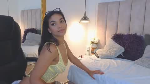 Ariana  online show from September 10, 8:21 pm