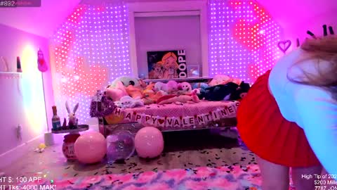 Nina online show from April 5, 3:58 am