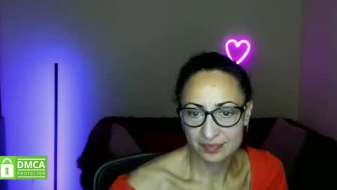 Arianna online show from October 18, 6:01 pm