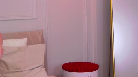 Snapshot of ariannabae chatting on September 22, 3:49 pm AriannaBae online show from September 22, 3:49 pm