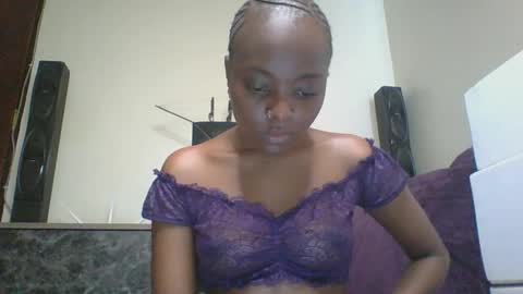 Tight pussy online show from April 14, 5:44 am