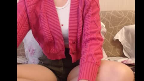 Ariella online show from November 5, 10:28 am