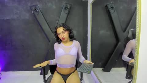 arielbasquiat online show from January 11, 5:57 am