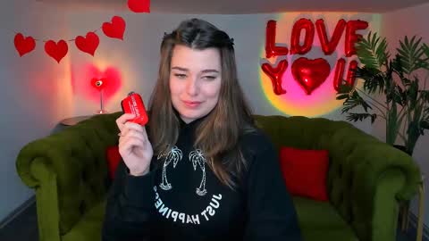 Ari online show from March 11, 8:53 pm