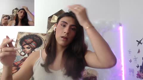 Snapshot of arii_scorpion chatting on December 3, 6:11 pm Ariana Forero ---- independet model online show from December 3, 6:11 pm