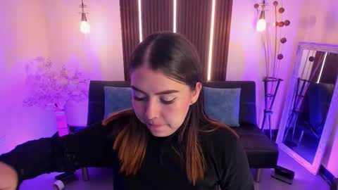  Arianna  online show from January 7, 2:44 pm