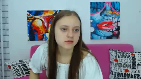 arinabelle online show from October 21, 2:38 am