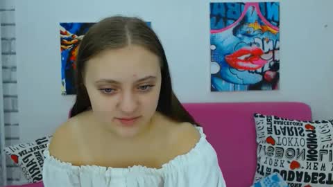 Snapshot of arinabelle chatting on October 20, 2:16 am arinabelle online show from October 20, 2:16 am