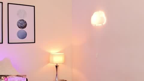   Nice to meet you  thumb up me please its important I  LOOK MY BIO DOWN online show from December 23, 6:41 am