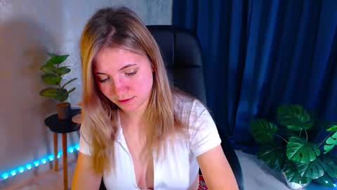 Arlana online show from September 24, 2:51 am