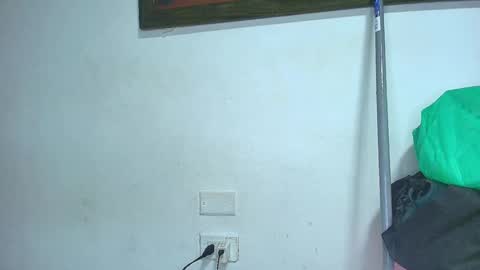 Snapshot of arlet_pink chatting on September 22, 1:26 pm arlet_pink online show from September 22, 1:26 pm