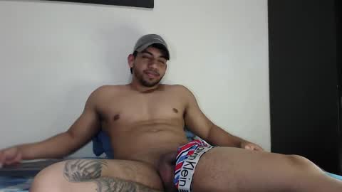 Snapshot of arm578 chatting on September 25, 5:03 am arm578 online show from September 25, 5:03 am