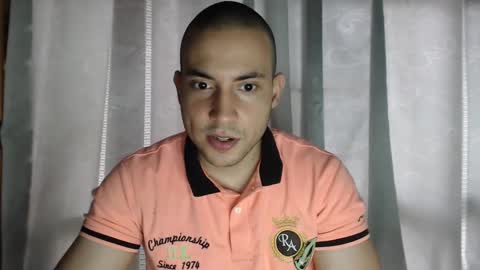 Snapshot of armando_2002 chatting on September 30, 5:01 pm ARMANDO online show from September 30, 5:01 pm