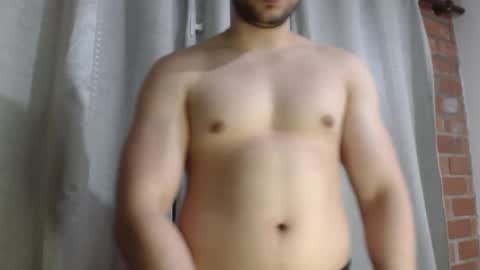 Snapshot of armando_2002 chatting on September 19, 2:48 am ARMANDO online show from September 19, 2:48 am