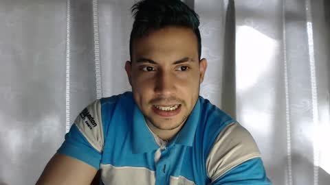 Snapshot of armando_2002 chatting on September 8, 8:08 pm ARMANDO online show from September 8, 8:08 pm