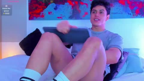   online show from March 12, 5:24 am