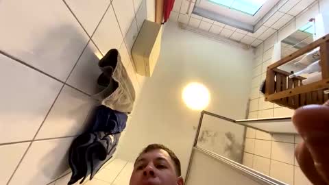 armyskater32 online show from October 11, 8:52 am