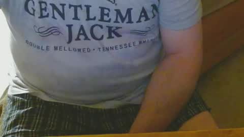 Arnie  online show from December 8, 10:52 am