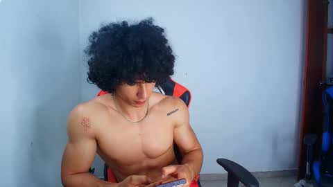 arnold black online show from September 16, 12:07 pm