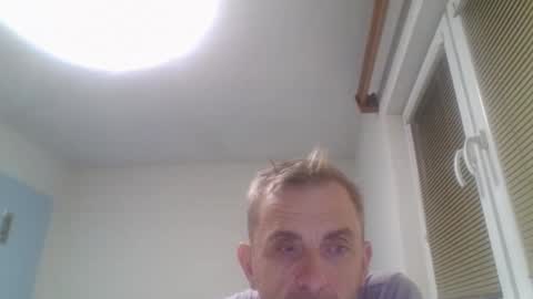 aromannn online show from November 25, 8:40 pm