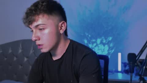 aron__cooper online show from February 24, 2:30 am