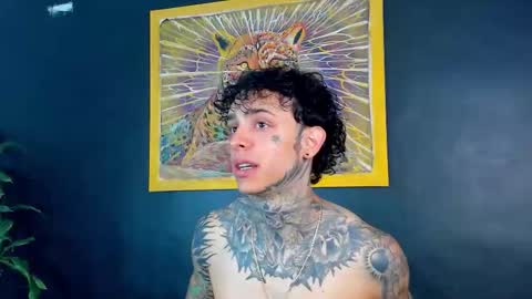 Snapshot of aron_ford chatting on September 23, 12:21 pm Aron ford online show from September 23, 12:21 pm