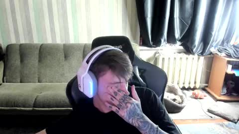 biggest penis  online show from October 27, 6:35 am