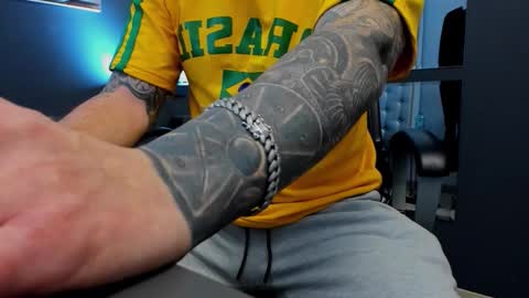 AronGrant online show from November 13, 12:19 pm