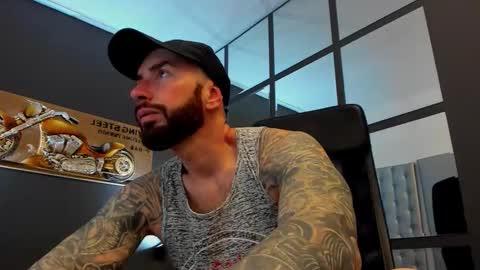 AronGrant online show from March 18, 10:10 am