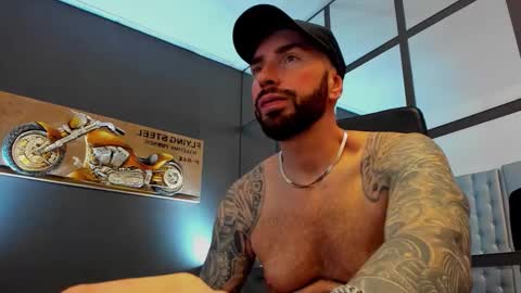 AronGrant online show from February 10, 10:51 am