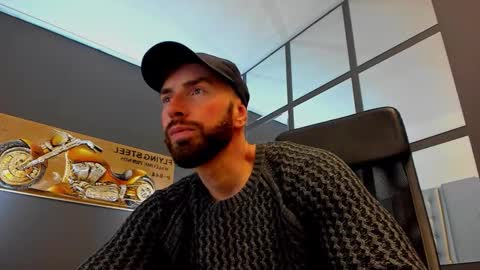 AronGrant online show from March 22, 11:14 am