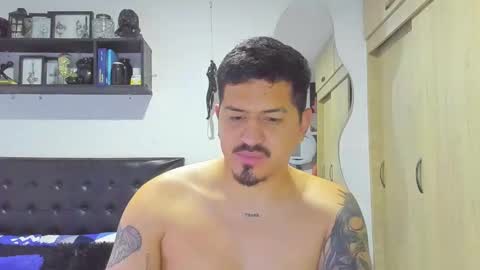 ARON  Independent model  online show from November 25, 2:10 am