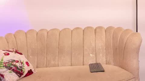   online show from February 14, 2:36 am