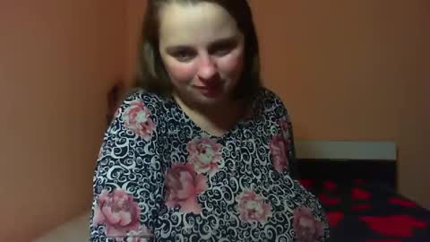 Snapshot of arriana98 chatting on December 26, 3:16 am Arriana online show from December 26, 3:16 am