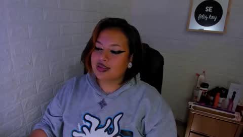 artenisa_tay69 online show from January 18, 3:26 am