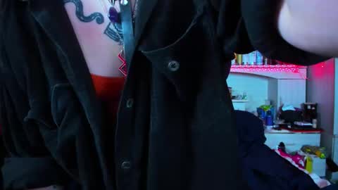 Snapshot of aru_koto chatting on October 3, 6:27 pm Aru online show from October 3, 6:27 pm