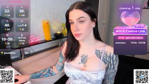 Snapshot of arya_deepthroat_queen chatting on December 7, 2:41 pm Arya Fn Talented Arya online show from December 7, 2:41 pm
