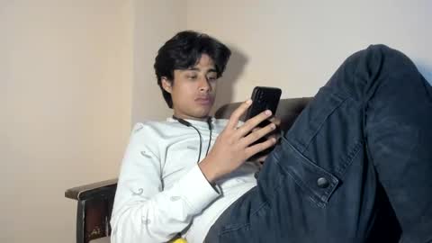 Snapshot of ash2730 chatting on February 9, 1:56 pm ash2730 online show from February 9, 1:56 pm