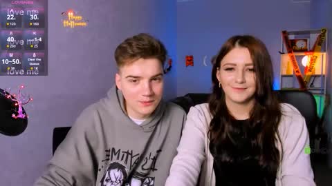 ash_raven_ online show from October 30, 8:31 pm