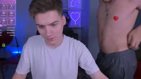 ash_raven_ online show from September 20, 8:12 pm