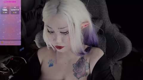 Sasha next stream December 4st  at  0000- 0030 am German time online show from March 25, 11:55 pm